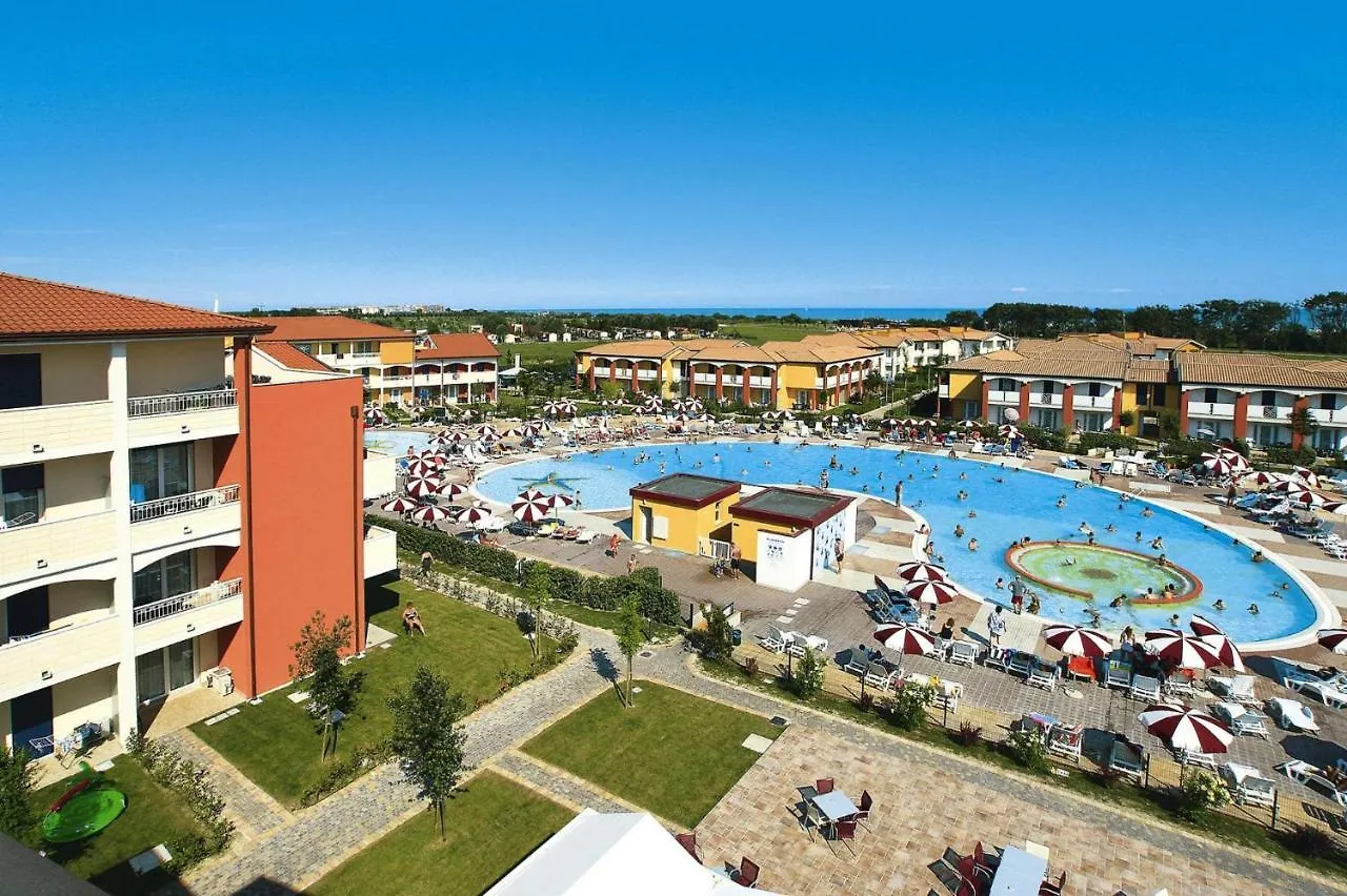 Apartment In Villaggio Ai Pini In Lido Altanea Caorle Italy
